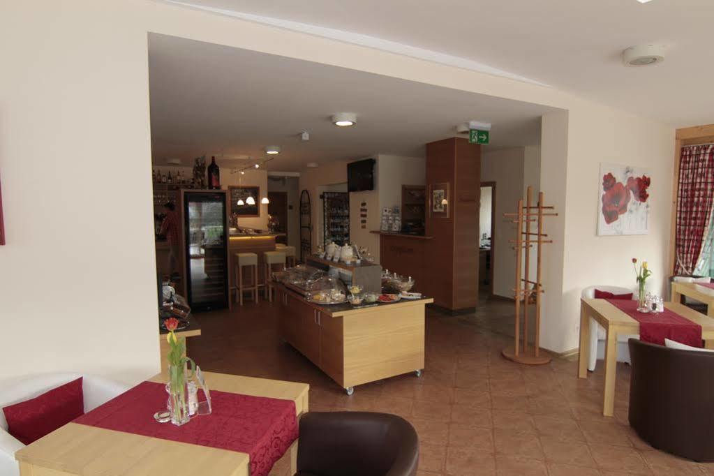 Hotel Garni Weinquadrat ويسنكرخن ان دي المظهر الخارجي الصورة